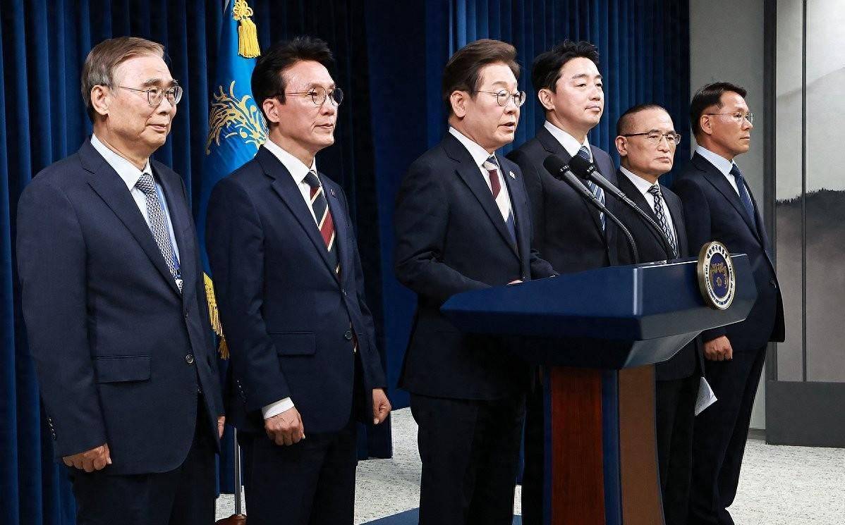 李在明重用知华派，为中国顶撞美，特朗普打去电话，开始软硬兼施_搜狐网