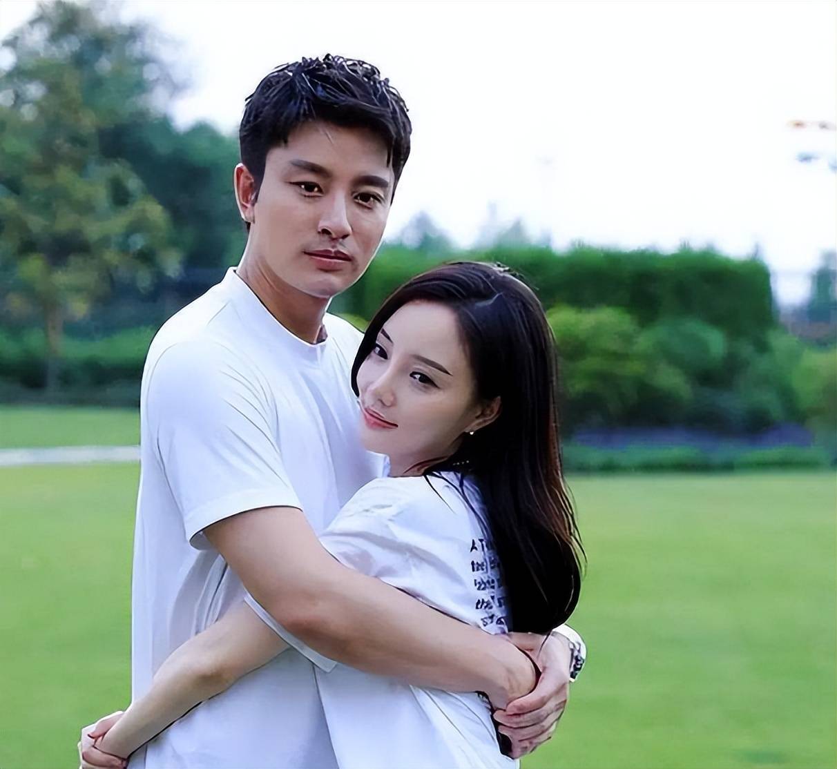 离婚6年,李小璐贾乃亮为女儿和解,陈思诚的话应验了!