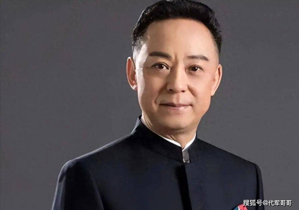 从沈阳小巷走出的京剧名角于魁智，如何扛起三个家庭重担？