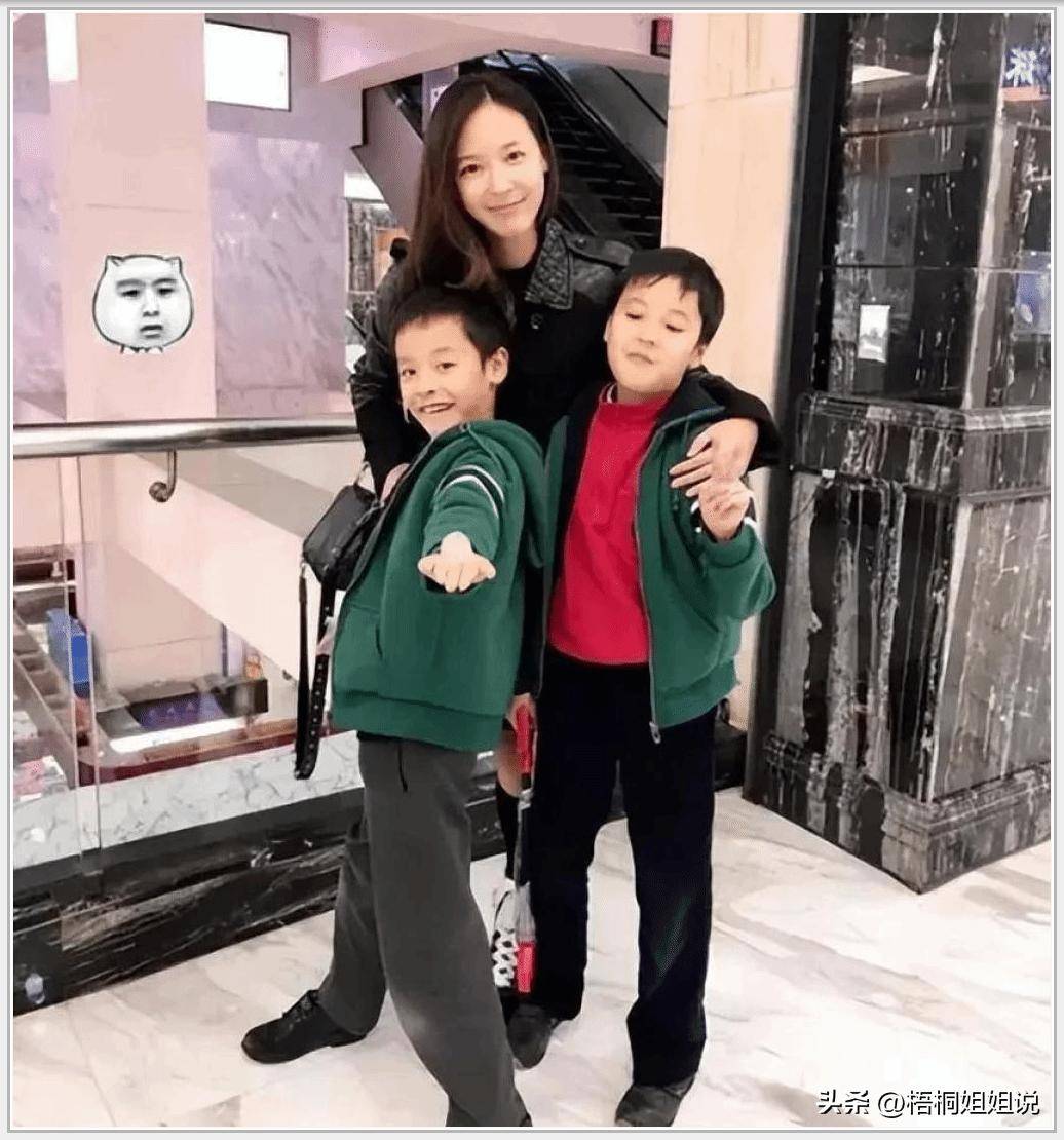 马景涛新欢晒甜蜜,前妻低调带娃,谁的生活更滋润?