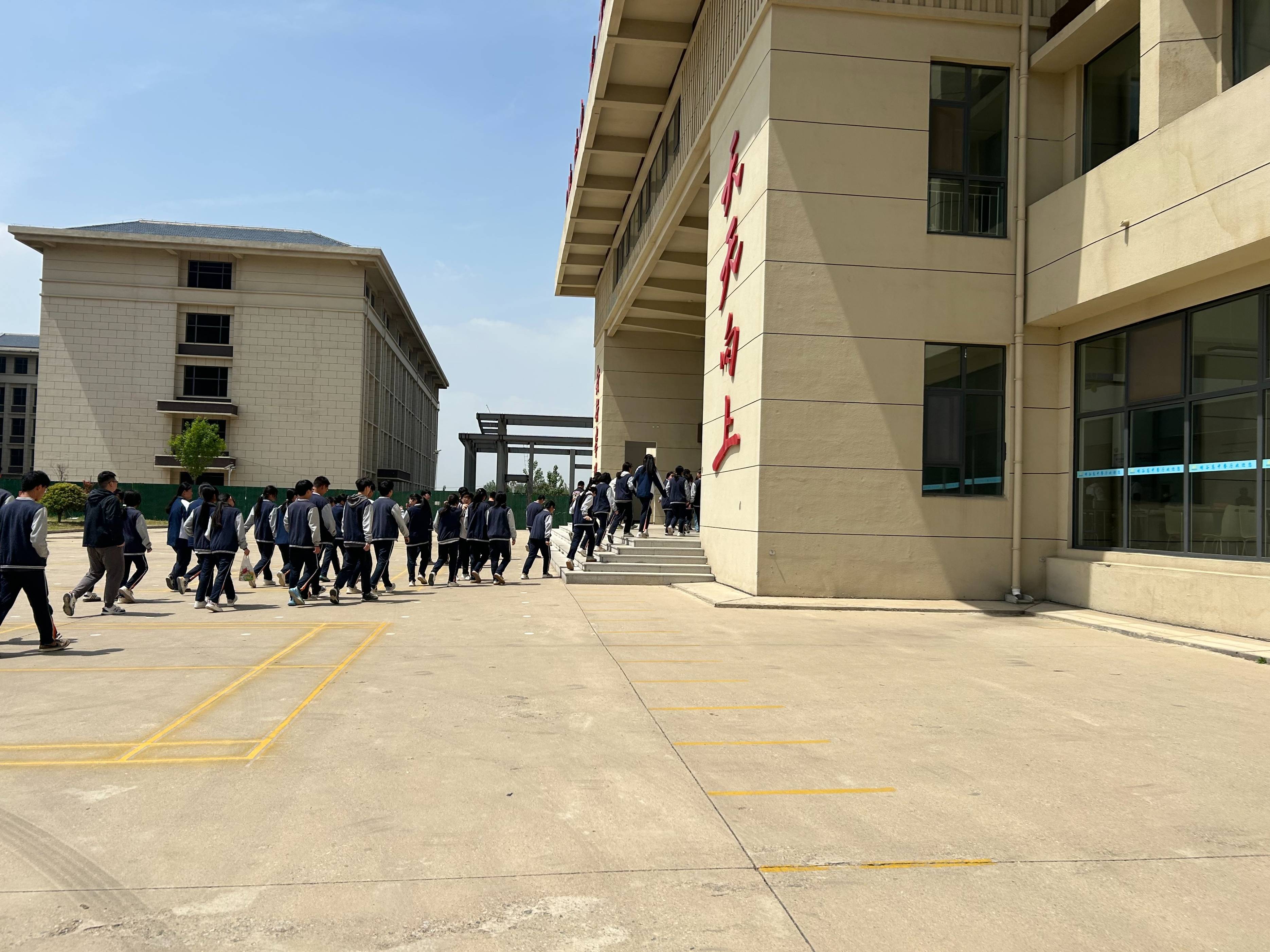 2025年兰陵高考复读学校升学率高的选哪里