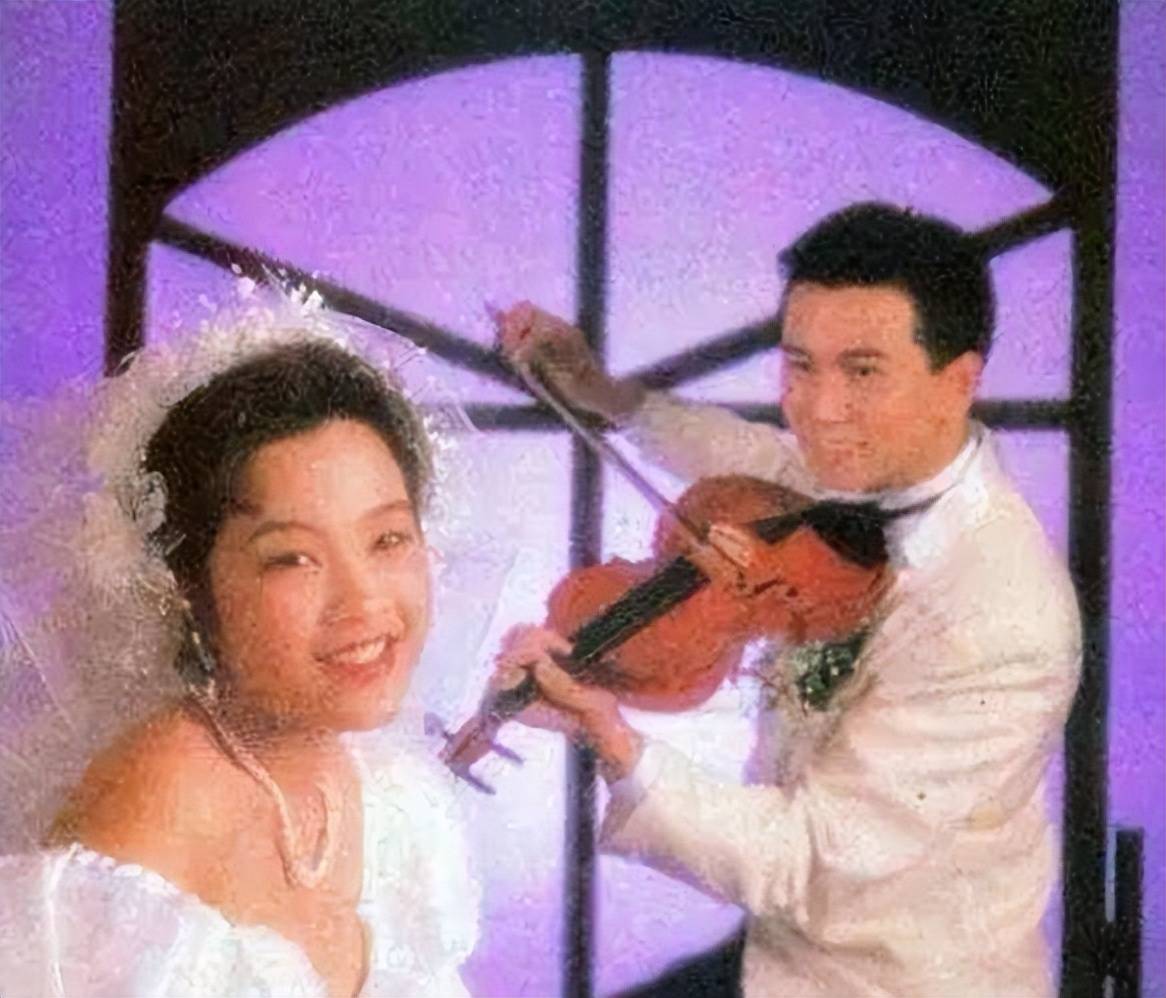 他一婚娶香港小姐,二婚娶助理,三婚娶小20岁美女,51岁终于当爹