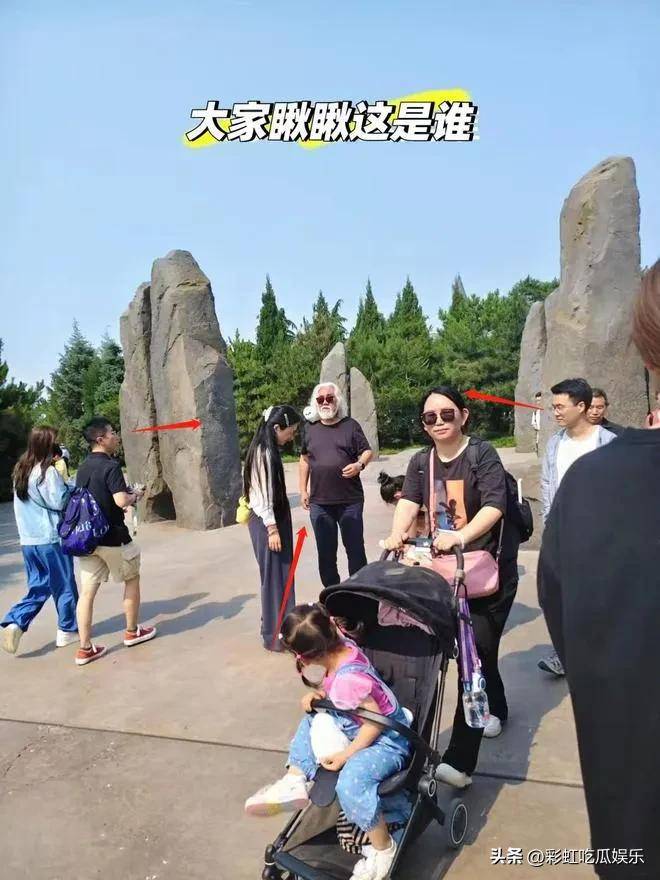 甘肃旅游偶遇张纪中杜星霖夫妇，杜星霖精修