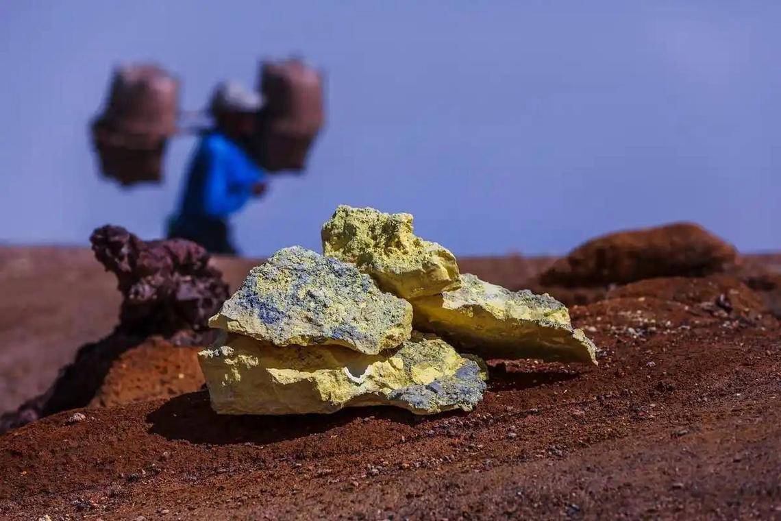 巴西想拿2100吨稀土和美国谈，日媒嘲笑：劝你放弃_搜狐网