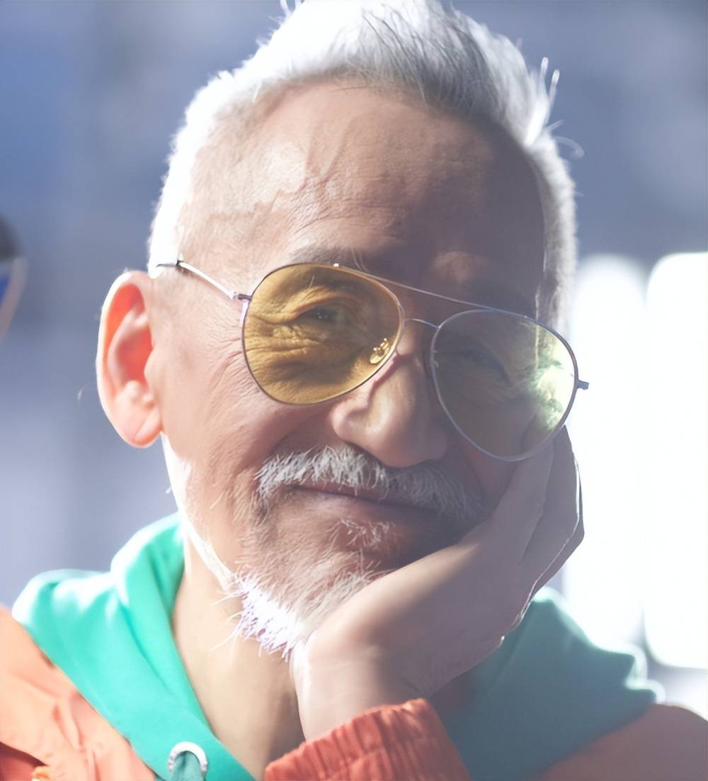 82岁陈彼得去世,捧红费玉清,最后露面照好精神,两月前发布新歌