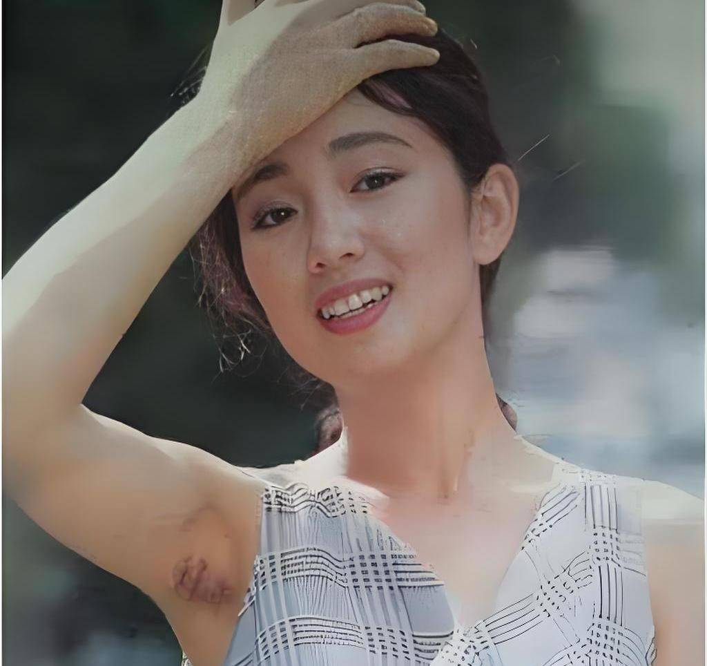 那些年敢露出腋毛的老一辈女星,如今看她们的自然美真让人感慨