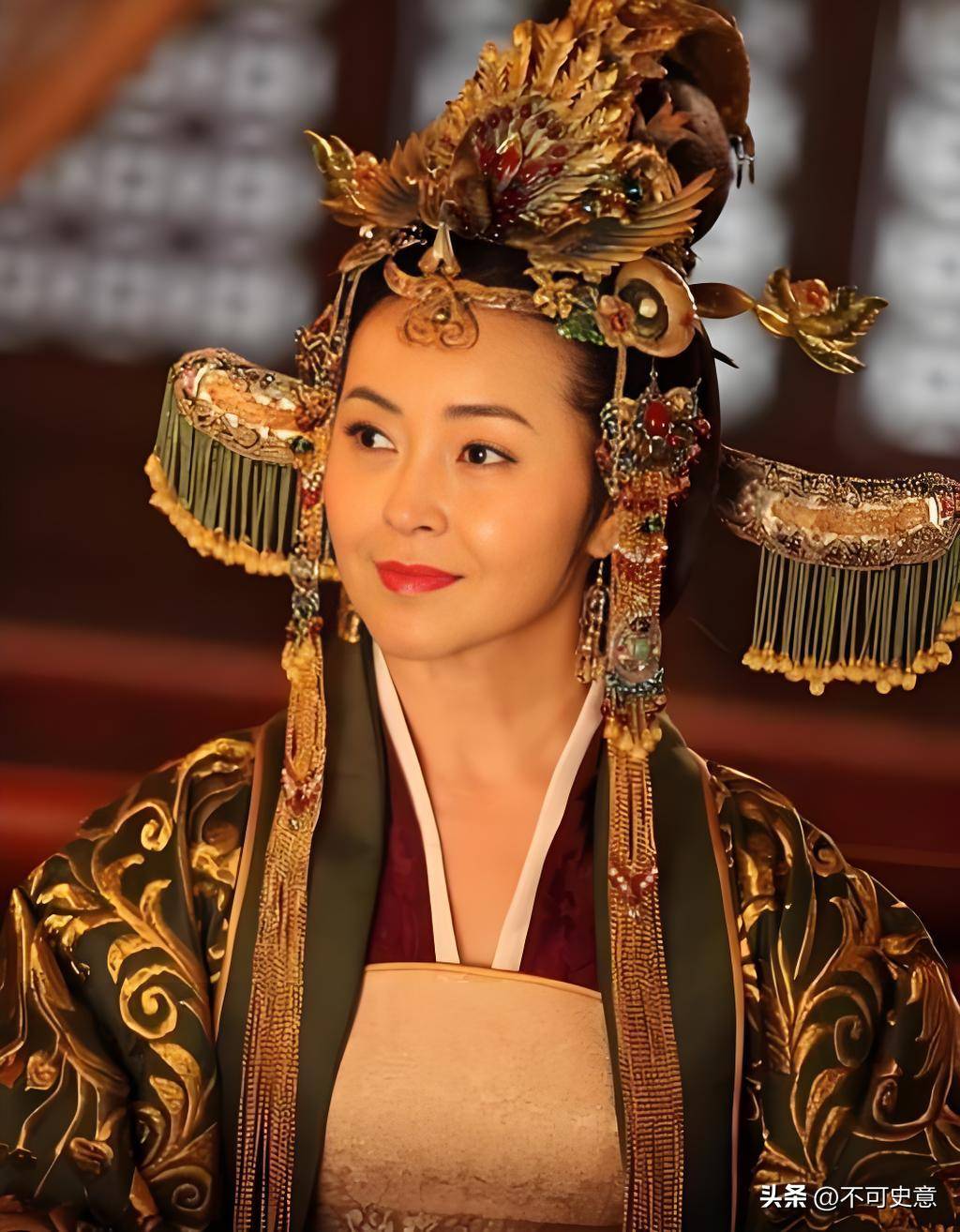 她长相漂亮,出演了100多部影视作品,但知道她名字的人却不多