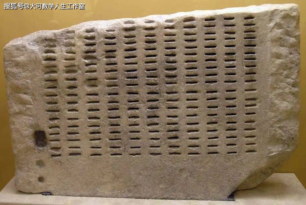 从量子世界到生物进化：随机性如何成为科学领域的“通用工具”？