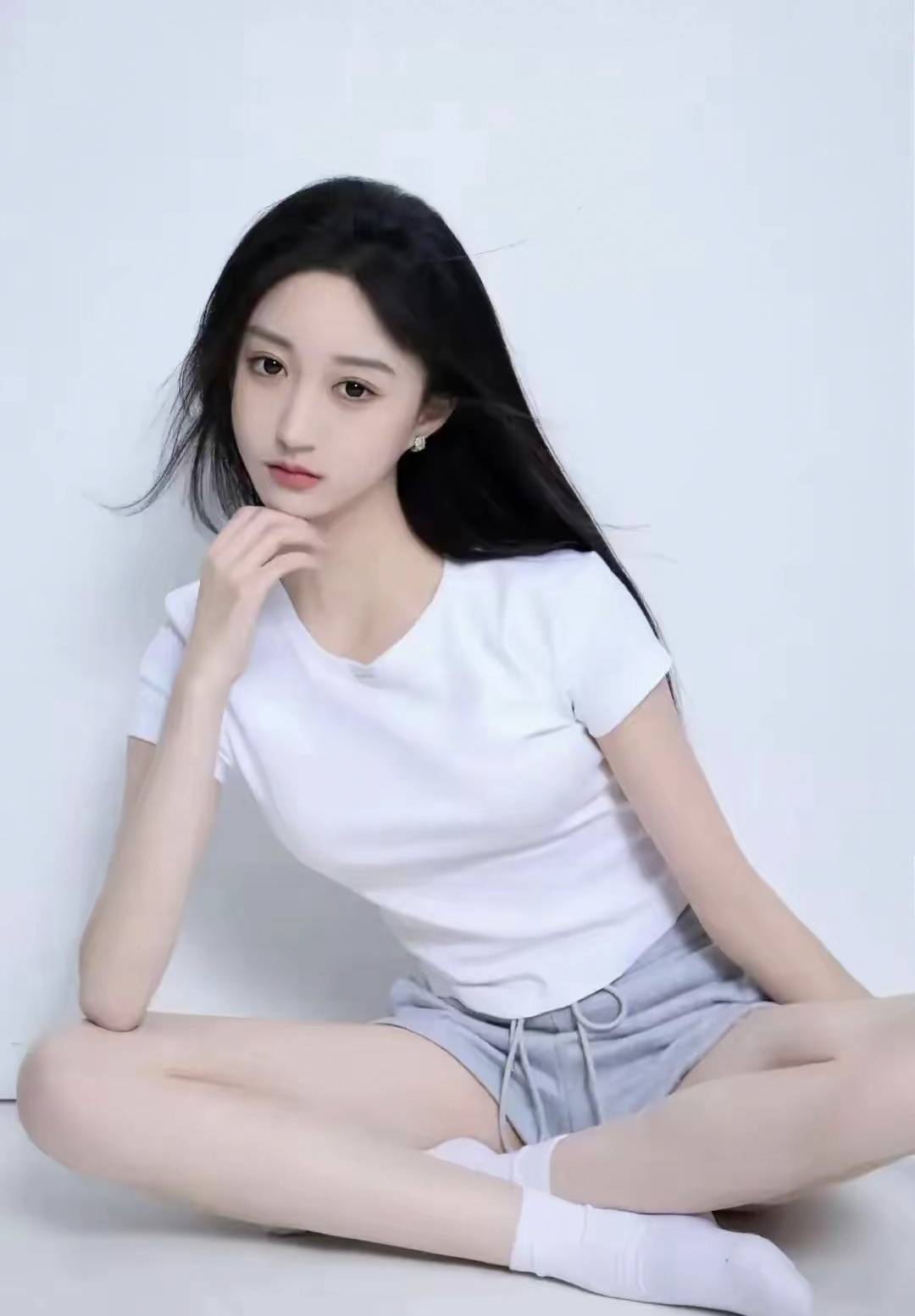 北影杨新锐 校花壁纸