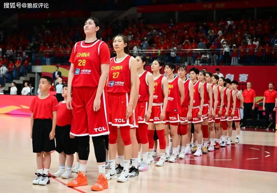 中国女篮亚洲杯16人名单公布，张子宇领衔，李月汝李梦无缘