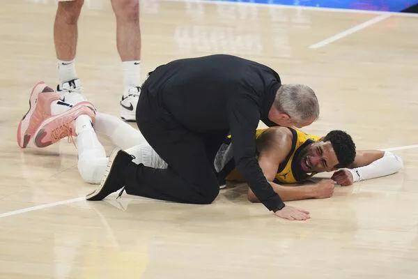 尴尬被裁，NBA七十五大巨星名单，是真实力还是力不从心？