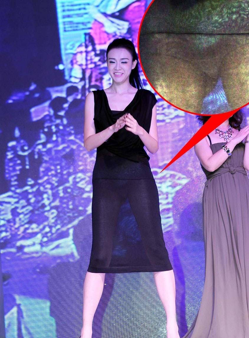 女星走光的尴尬瞬间刘涛辣眼睛刘嘉玲云淡风轻网友注意点
