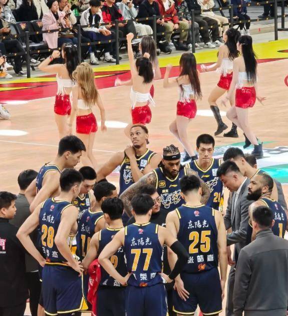 再见CBA！广东大将夏联爆发 湖人或送合同 朱芳雨眼光不错