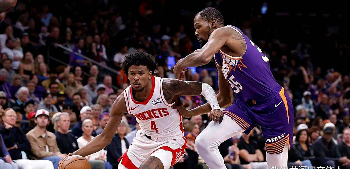 NBA历史上首次七队大规模交易完成！火箭队签下杜兰特和卡佩拉！