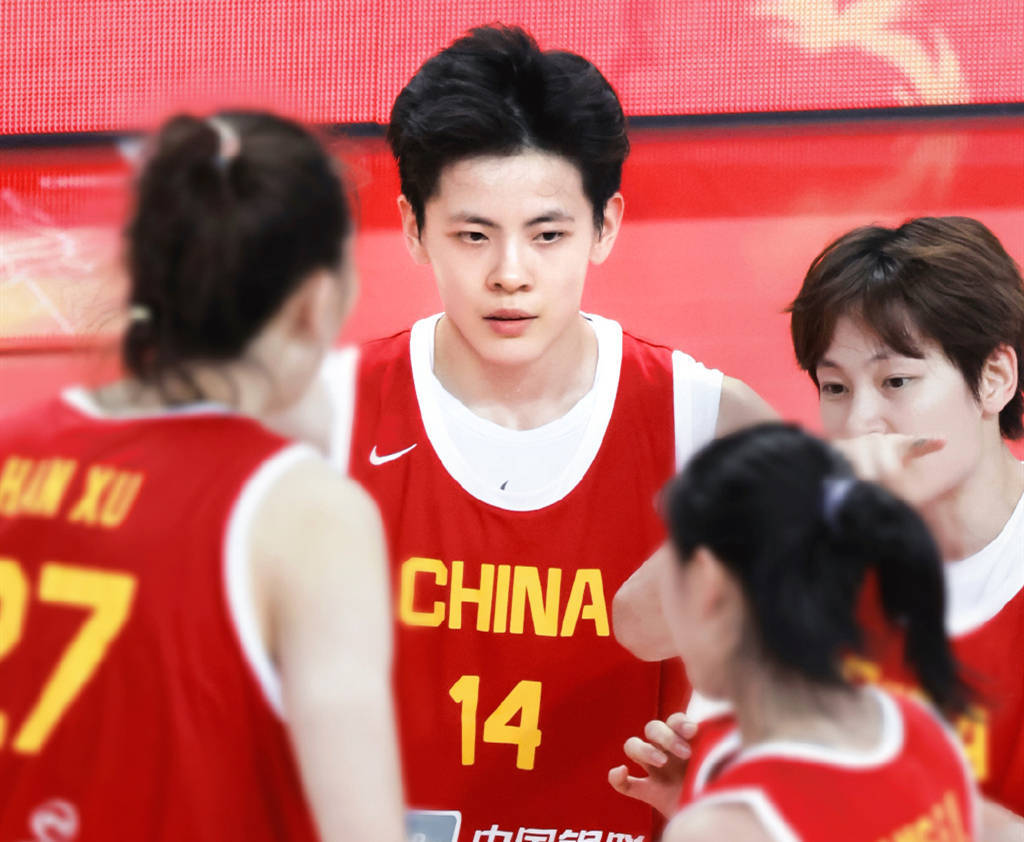 又帅又能打！中国女篮又一23岁新王牌崛起，宫鲁鸣打造张子宇绝配