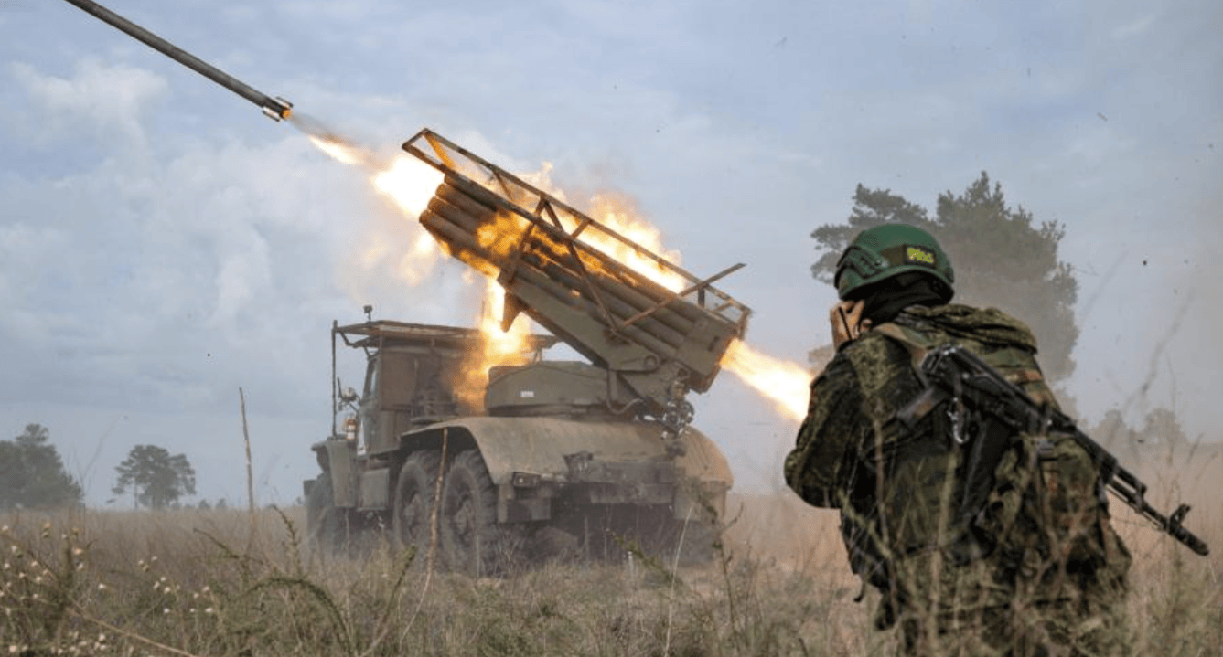 一个16公里的环境，俄罗斯军队，有300,000刺刀：