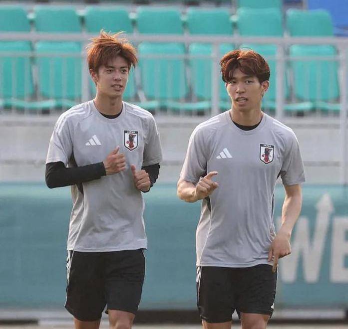 东亚杯战报！日本5-0国足避垫底