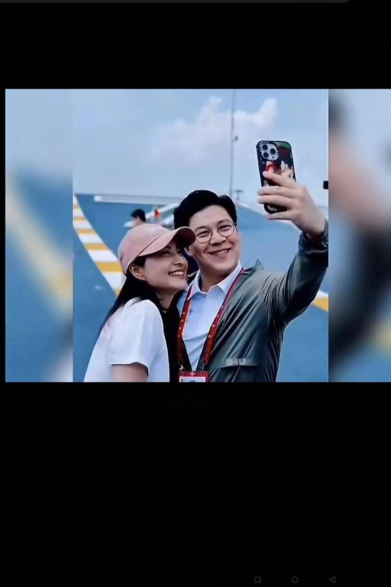 夫妻俩_表情_视频
