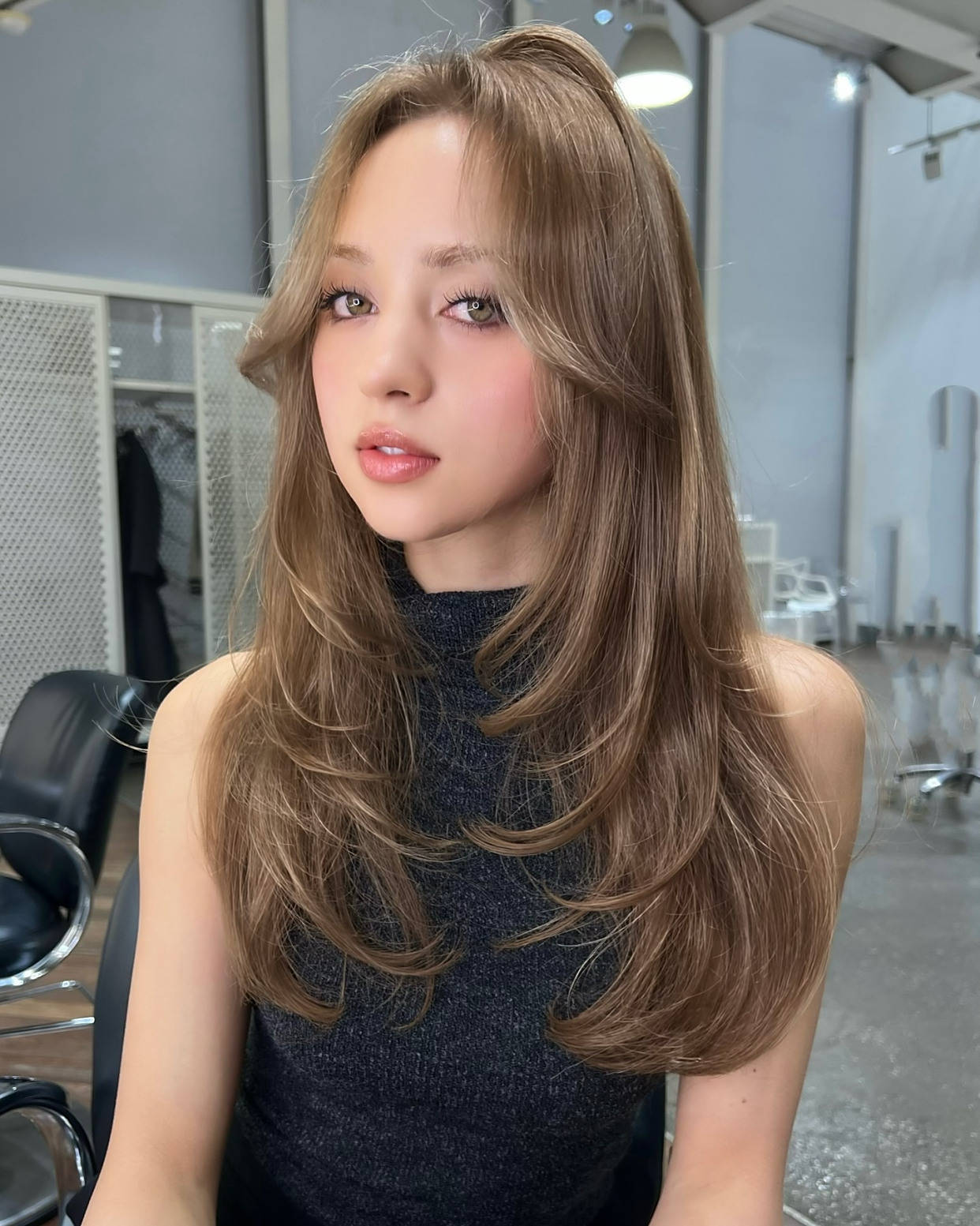 这组长发造型藏着让颜值翻倍的氛围密码