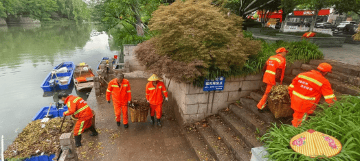 高温下的河道守护者(图1) 高温下的河道守护者(图1)