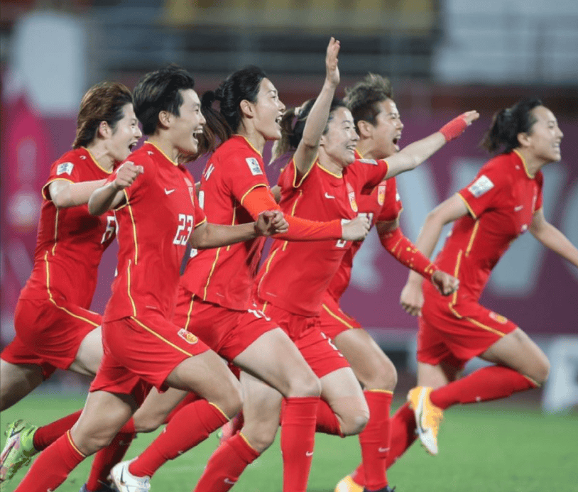 亚洲女足巅峰对决：日本技术流VS中国逆袭王