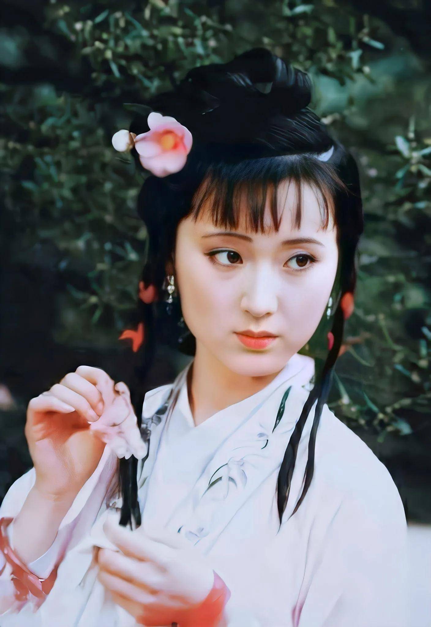 林黛玉为什么进贾府