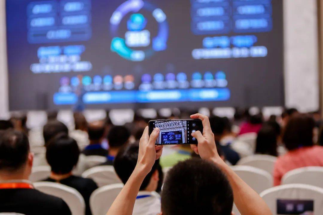 飞书，正在成为中国AI制造故事的新阵地