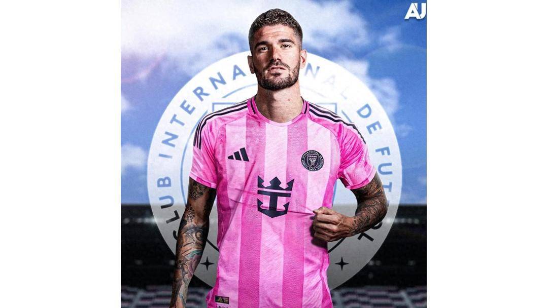 梅西"御前侍卫"降薪来投!迈阿密国际终圆德保罗四年之约