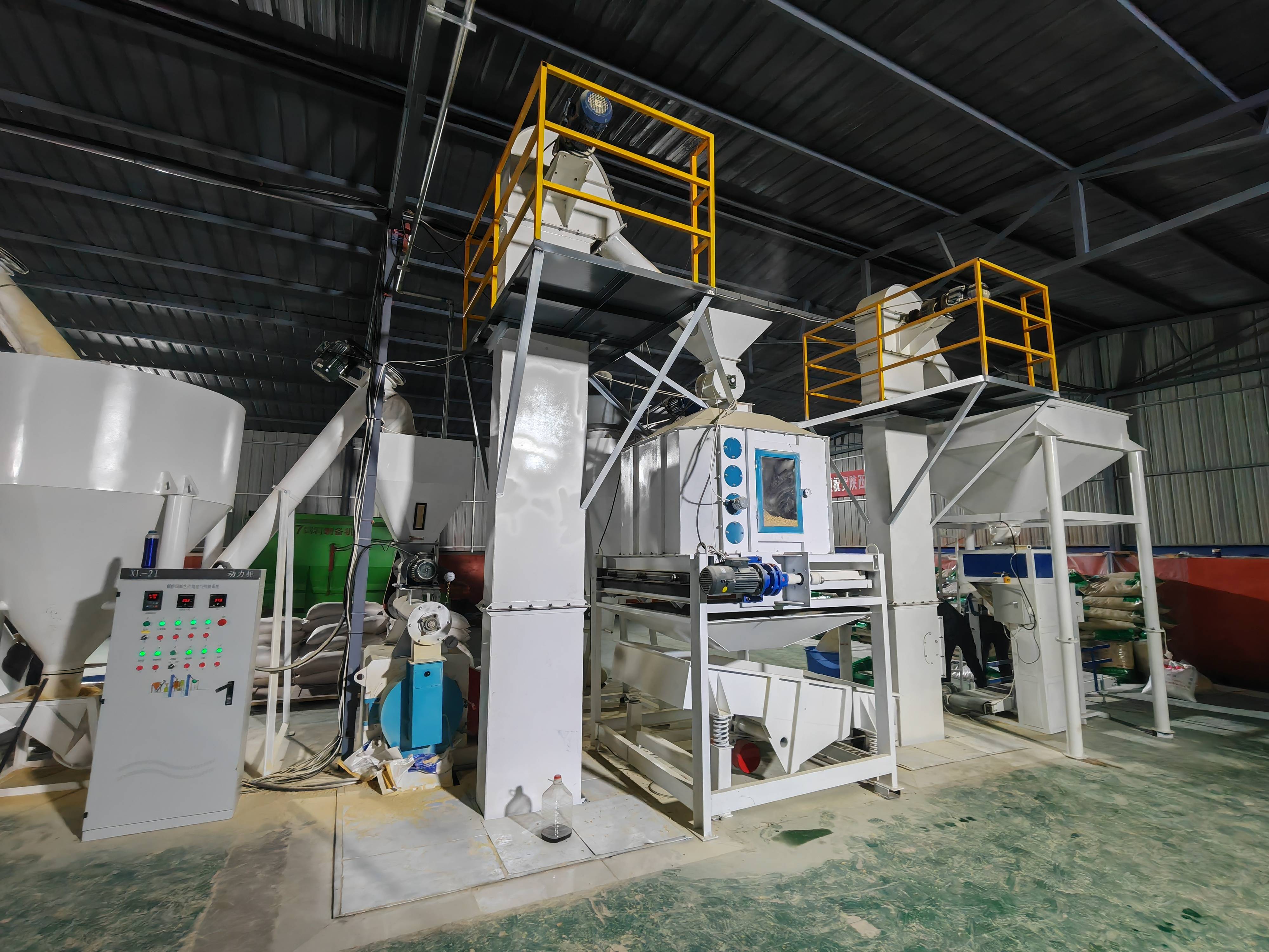 永兴牌大中小型饲料机械设备生产厂家