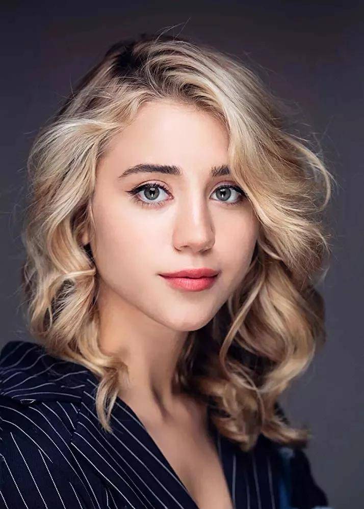 凯丽·考恩:颜值与气质的双重暴击