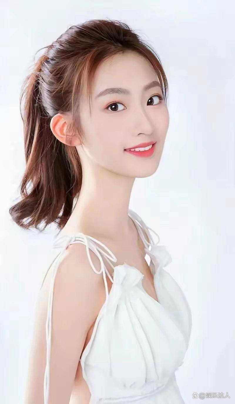 南京女神!杨雨潼,《扫黑风暴》中的徐英子