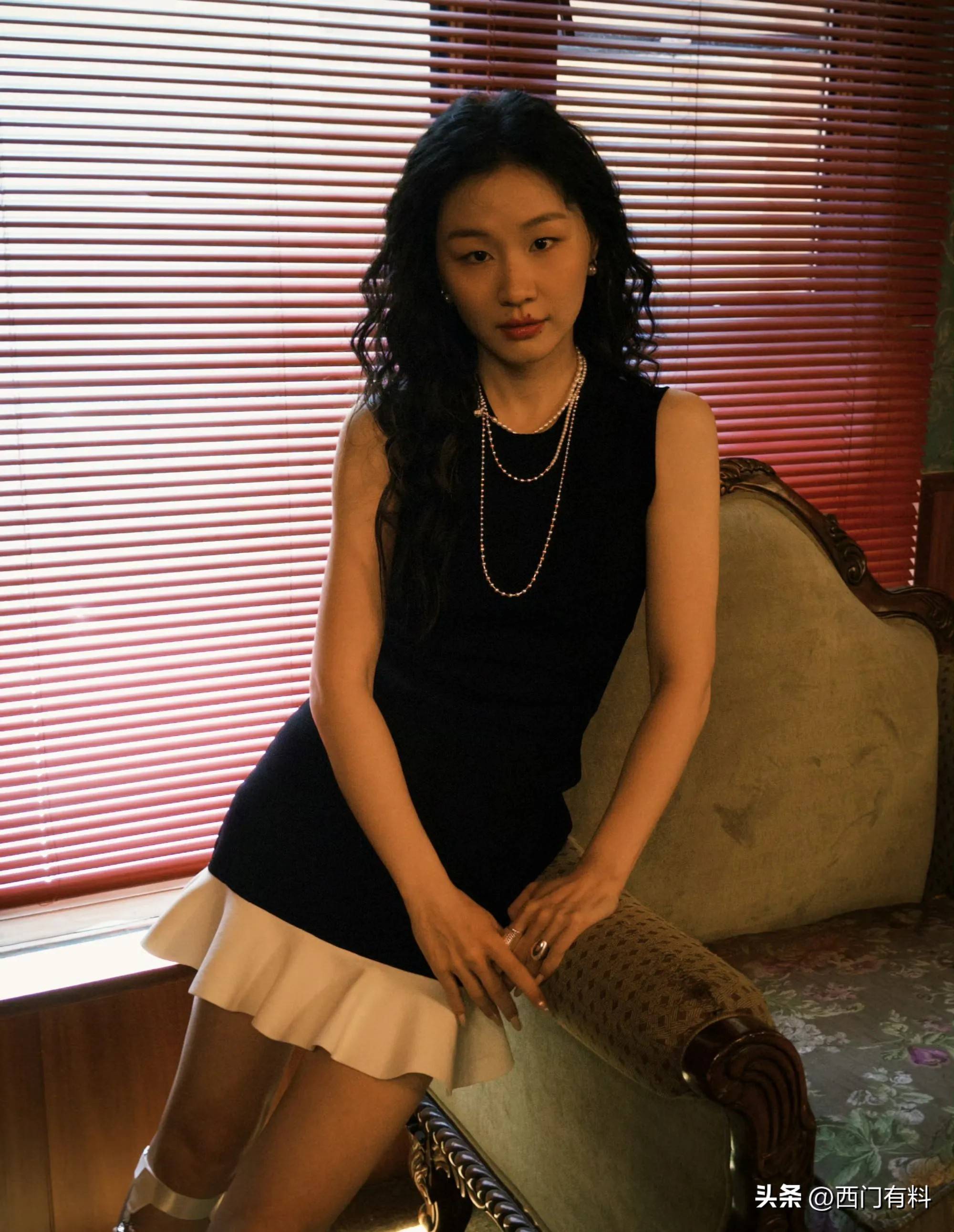 金靖最新照片公开,身材窈窕曲线迷人,网友纷纷赞美:太美了!