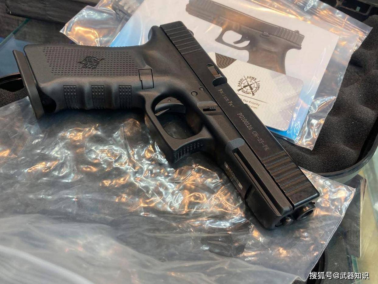 国产小钢炮半自动 北方工业np7 沿用格洛克17风格 是实用派悍将