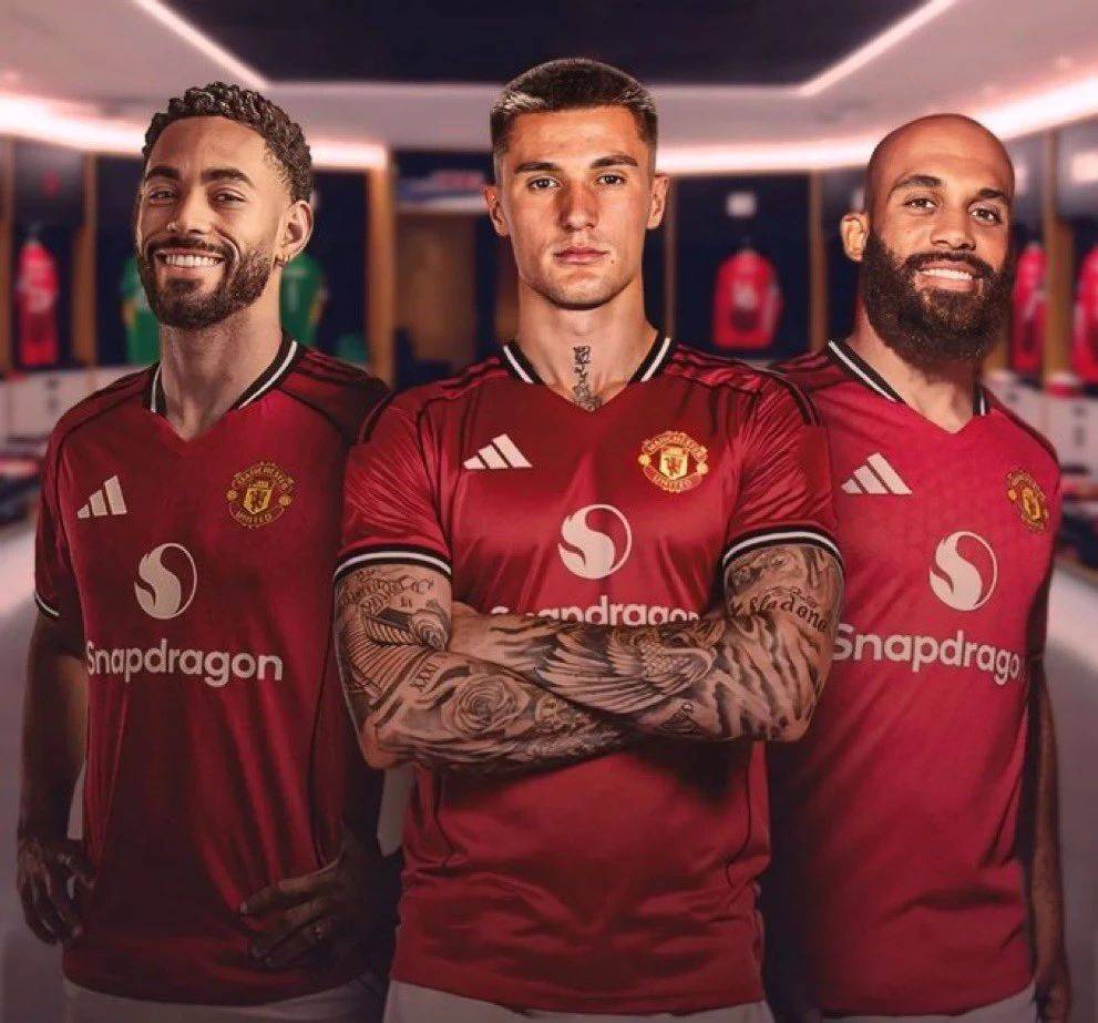 曼联8500万签谢什科，已到曼市亮相计划曝光！阿莫林下一步补强中场_搜狐网