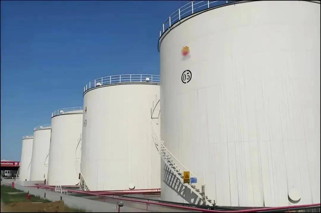 涂工业丨千亿级市场应用破冰，百川石墨烯重防腐涂料量产 