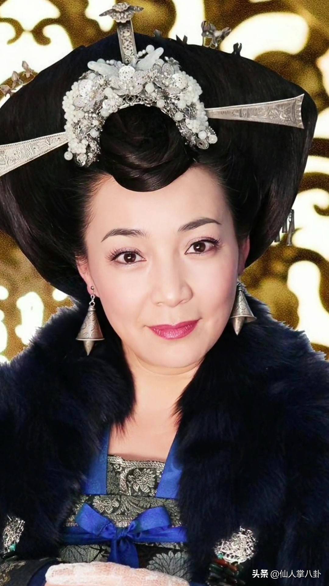 原创24年前戴春荣拍还珠格格张铁林的一句话让她拍完就后悔了