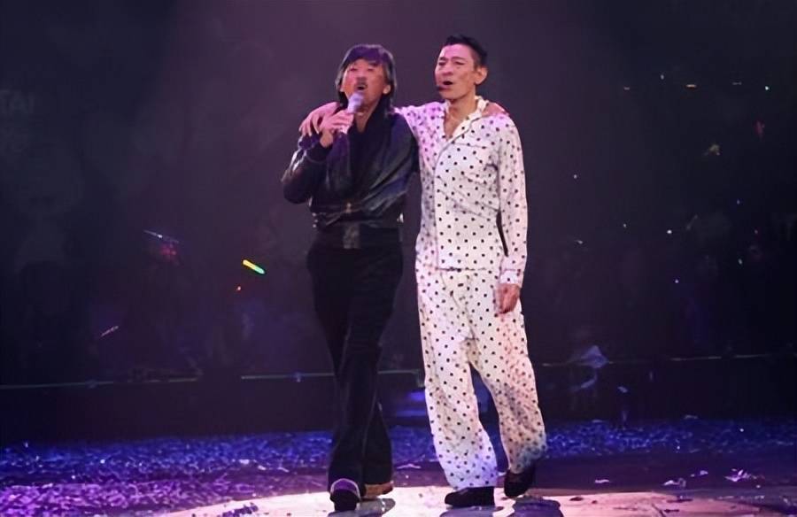 黄家驹也不看好的他,后来在歌坛万丈光芒