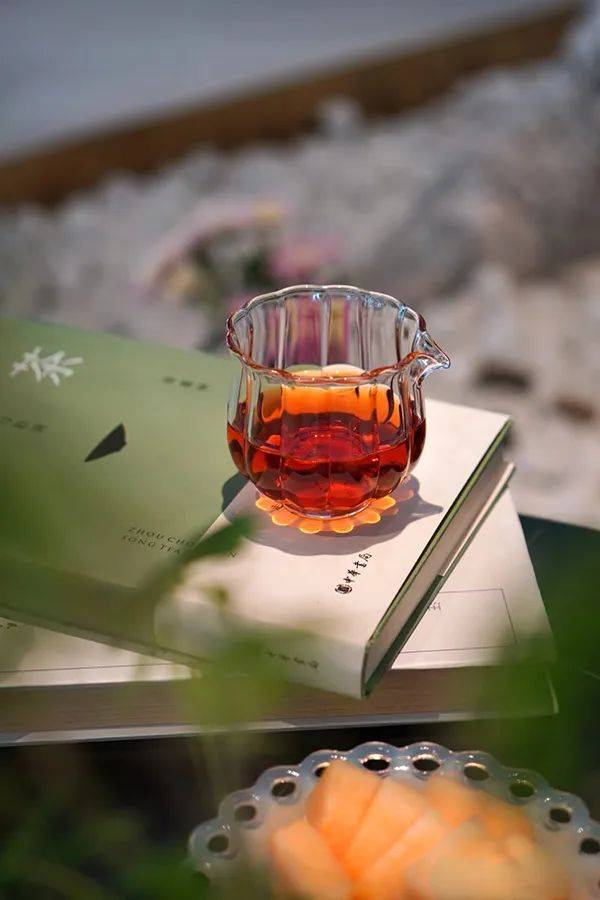 喝茶季节讲究__喝茶什么季节喝什么茶好