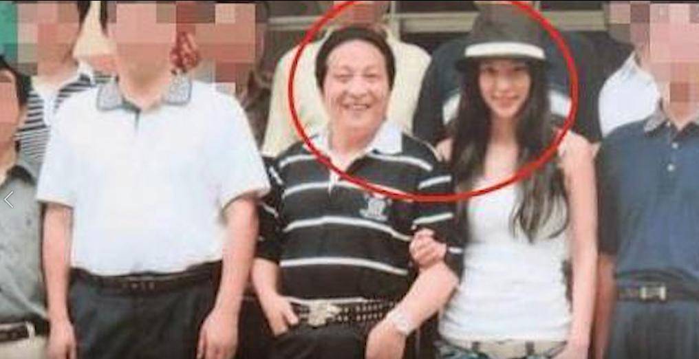 中国气功大师王林:无数明星为他豪掷千金,却被赌王一巴掌打了脸