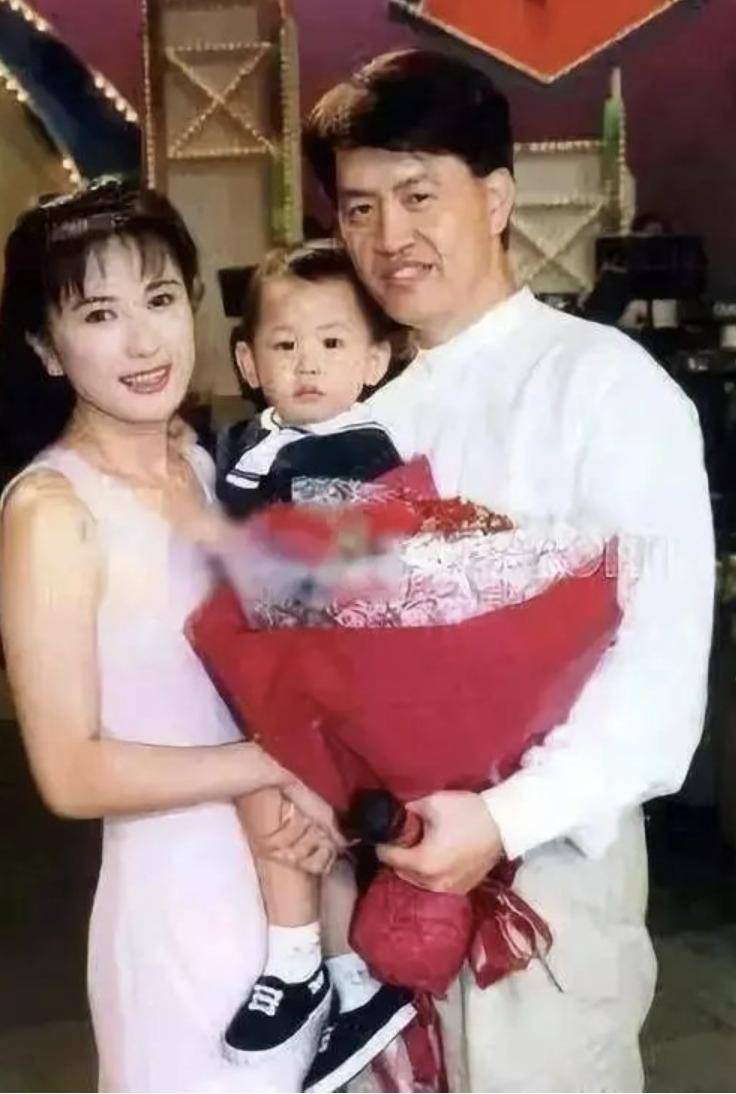 "傻瓜"女星戈伟如:甩掉金城武,拒绝两任富豪前夫的巨额赡养费