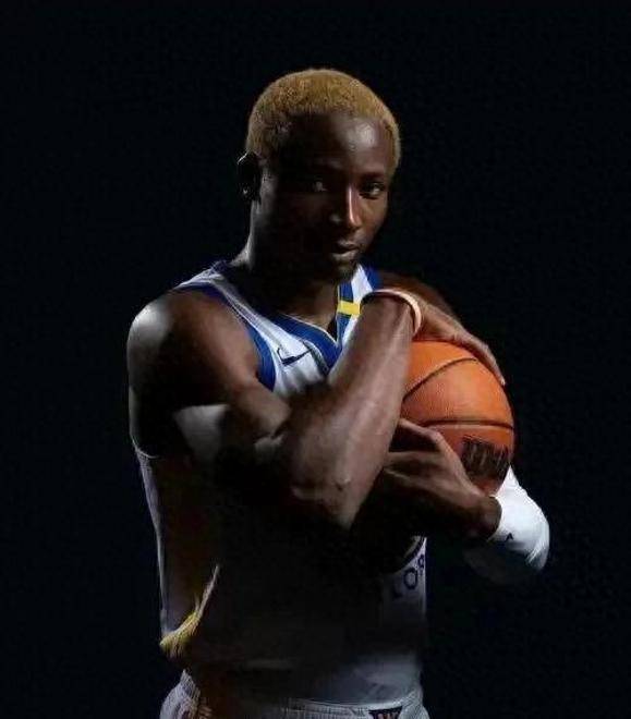 库里发言显格局!库明加决心离队,勇士旧将赴CBA