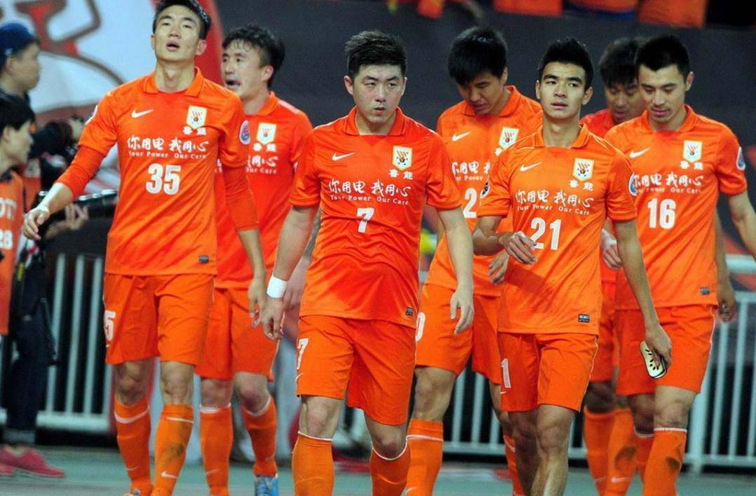 鲁能与青岛西海岸比赛即将开打,两位锋霸将携手破球荒,值得期待