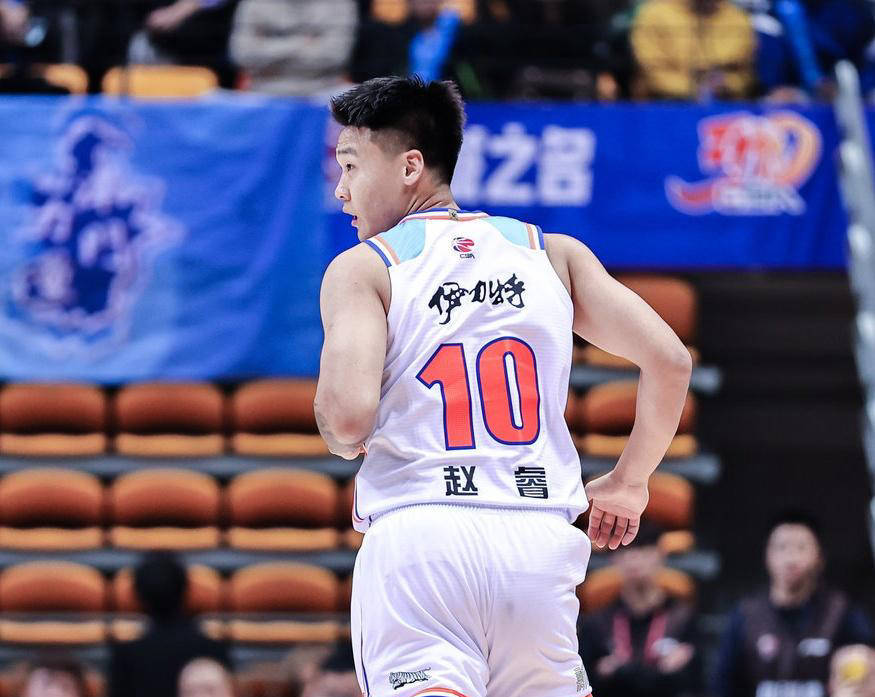 山东高速引援密集,邱彪向杜锋伸出援手