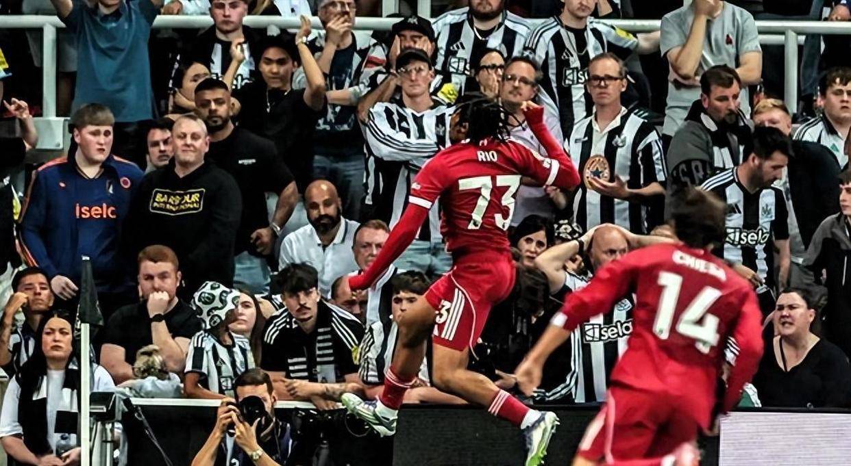 对峙升级!纽卡主席面谈伊萨克,继续罢训施压,满足2条件可离开!