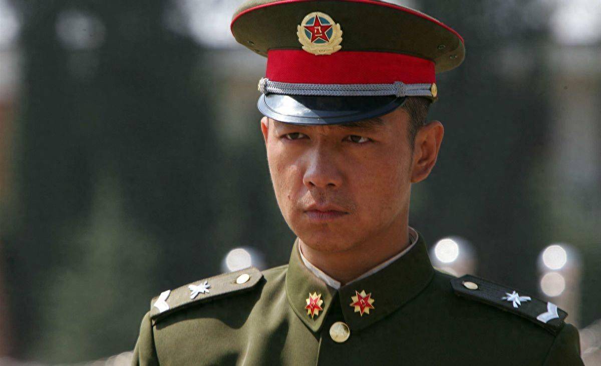 原创邢佳栋曾因打架被北电开除演技一级棒却几十年不温不火