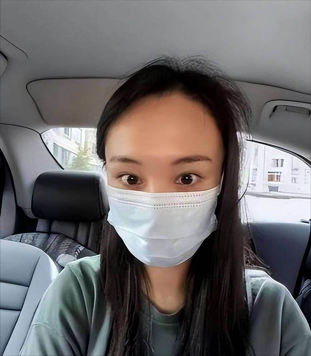 封杀只是冰山一角!消失4年躲在美国,郑爽被毁的不止事业和家庭