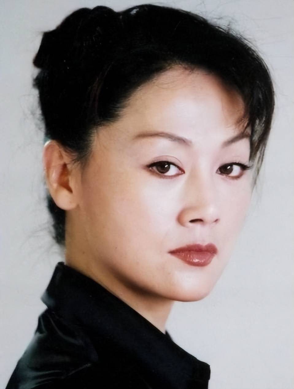 原创儿子智力缺陷女儿不婚被朋友骗光积蓄的王姬如今怎么样了