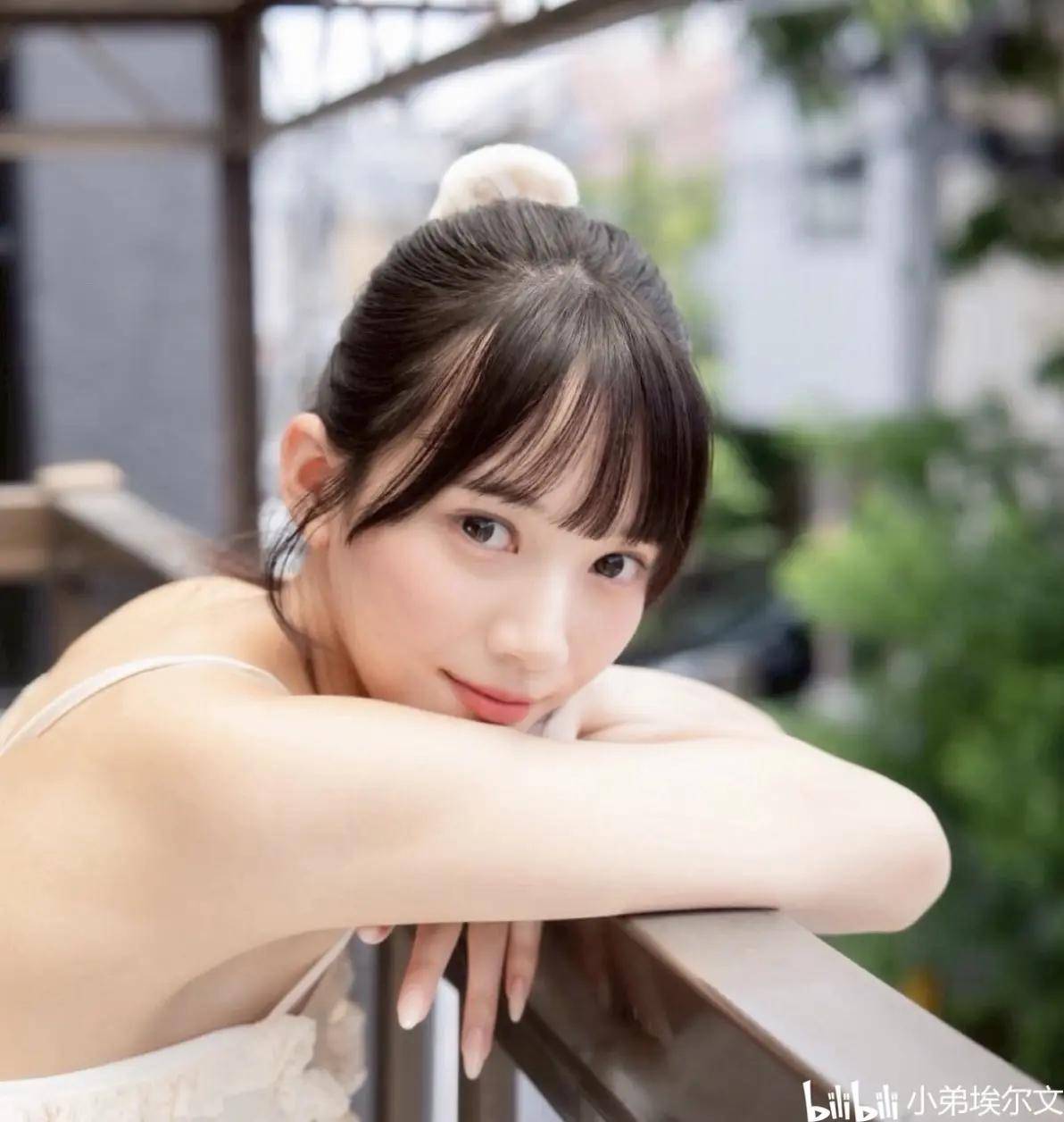 濑户环奈葵伊吹北冈果林向井蓝榊原萌 日本娱乐圈明星时尚动态
