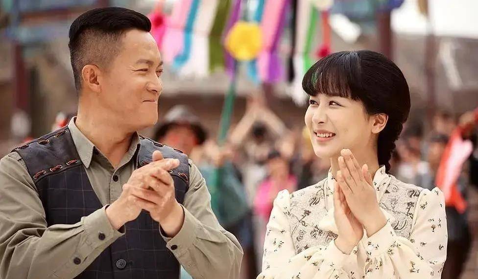 战争剧大秧歌:杨志刚,杨紫,岳丽娜,王奎荣,王绘春主演