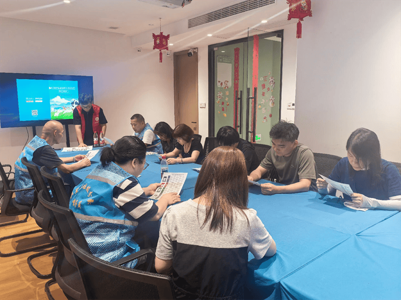 学分类、强能力!衢州路社区开展垃圾分类专题培训(图1) 学分类、强能力!衢州路社区开展垃圾分类专题培训(图1)